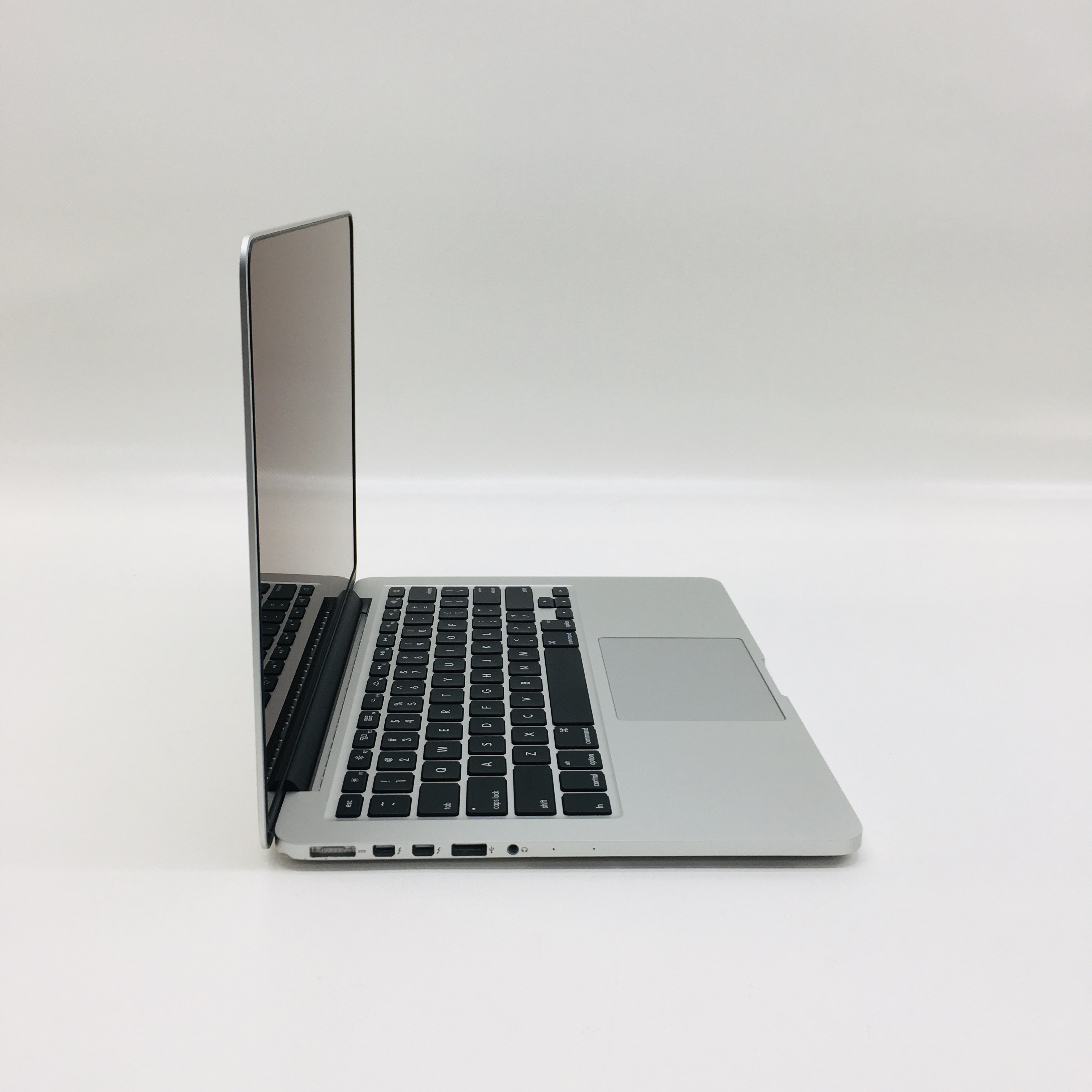 MacBook Pro Retina 13" Early 2015 (Intel Core i5 2.7 GHz 8 GB RAM 256 GB SSD), Intel Core i5 2.7 GHz, 8 GB RAM, 256 GB SSD, image 2